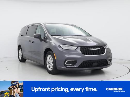 Gray 2023 Chrysler Pacifica Touring L