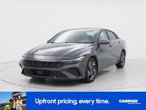 Gray 2025 Hyundai ELANTRA SEL Convenience