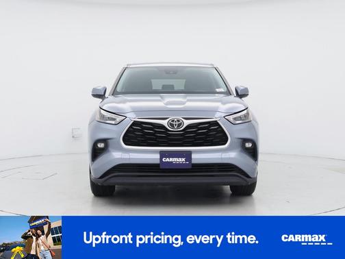 Blue 2020 Toyota Highlander LE