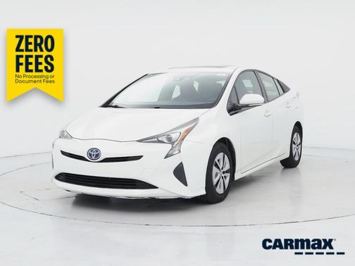 White 2017 Toyota Prius Four