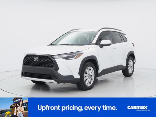 White 2022 Toyota Corolla Cross LE