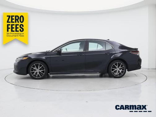 Black 2021 Toyota Camry SE