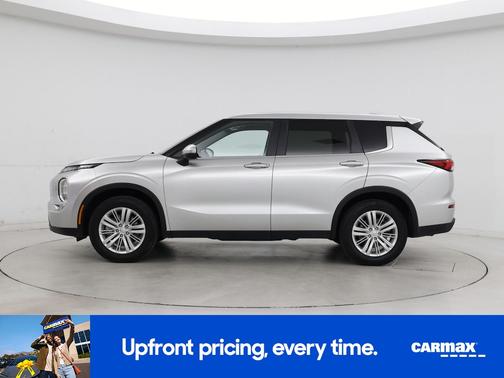 2024 Mitsubishi Outlander ES