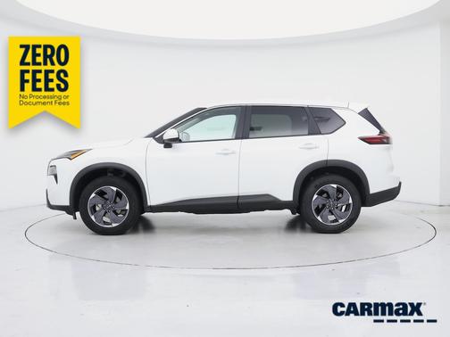 White 2025 Nissan Rogue SV