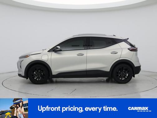 Silver 2022 Chevrolet Bolt EUV LT