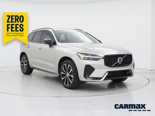 Gold 2023 Volvo XC60 B5 Plus Dark Theme