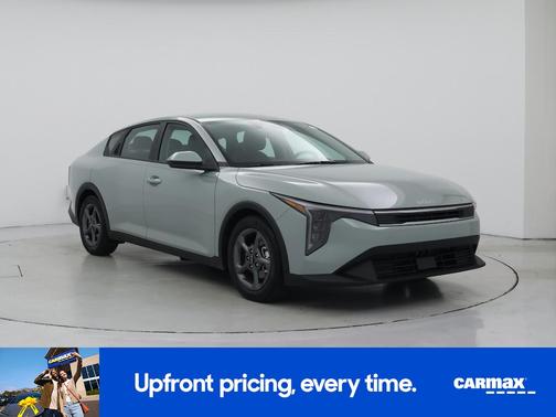 Green 2025 Kia K4 LXS