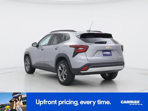 Gray 2025 Chevrolet Trax LT