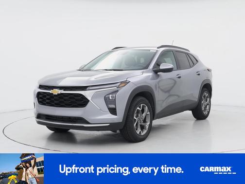 Gray 2025 Chevrolet Trax LT