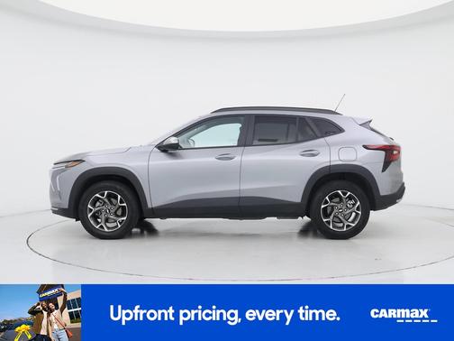Gray 2025 Chevrolet Trax LT
