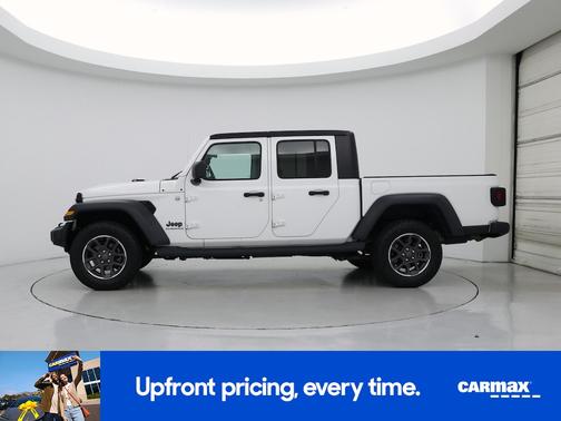 2020 Jeep Gladiator Sport