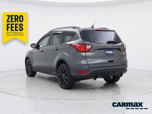 Gray 2019 Ford Escape SE