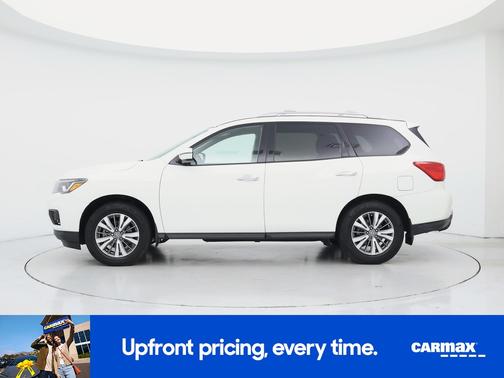 White 2020 Nissan Pathfinder S