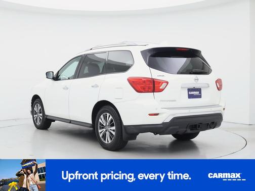 White 2020 Nissan Pathfinder S