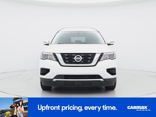 White 2020 Nissan Pathfinder S