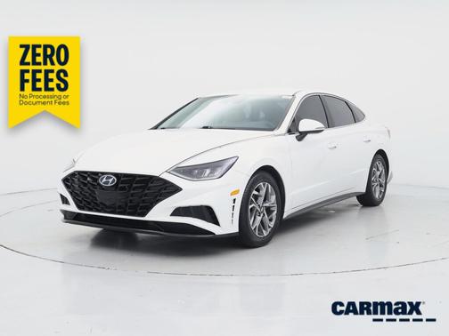 White 2022 Hyundai SONATA SEL