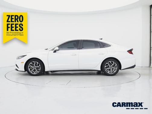 White 2022 Hyundai SONATA SEL