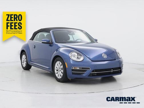 Blue 2019 Volkswagen Beetle SE