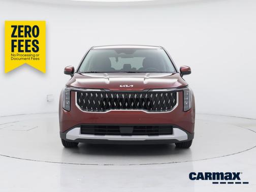 Red 2025 Kia Carnival LX
