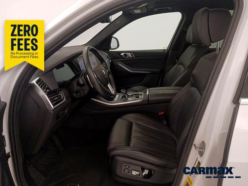 White 2022 BMW X5 PHEV XDrive45e