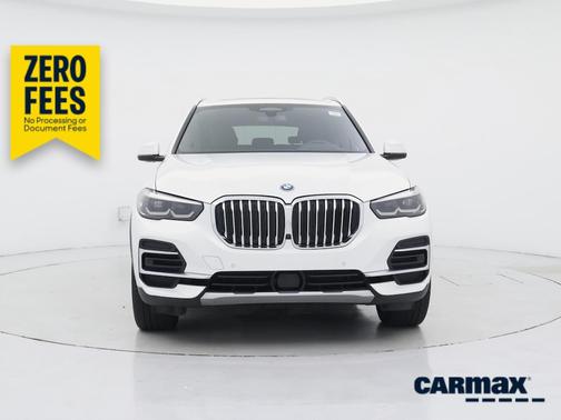 White 2022 BMW X5 PHEV XDrive45e
