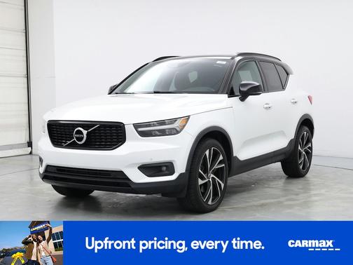 2021 Volvo XC40 T4 R-Design