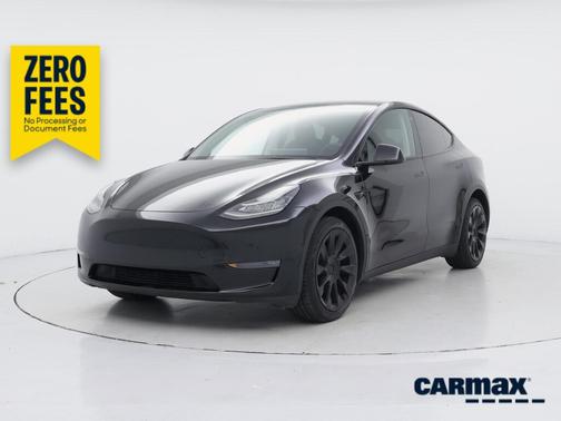 Black 2022 Tesla Model Y Long Range