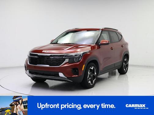 Orange 2025 Kia Seltos S