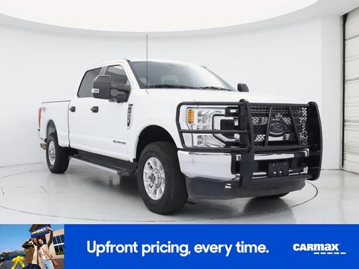 White 2022 Ford F-250 XL