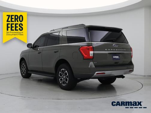 Green 2024 Ford Expedition XLT