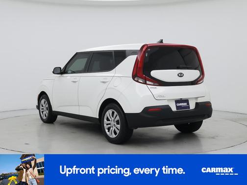 White 2021 Kia Soul LX