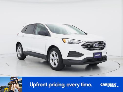 White 2020 Ford Edge SE