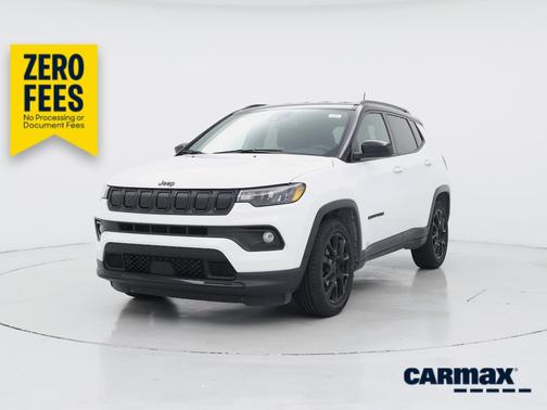 White 2022 Jeep Compass Latitude