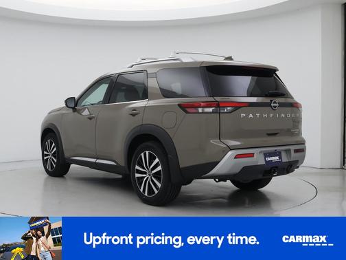 2024 Nissan Pathfinder Platinum