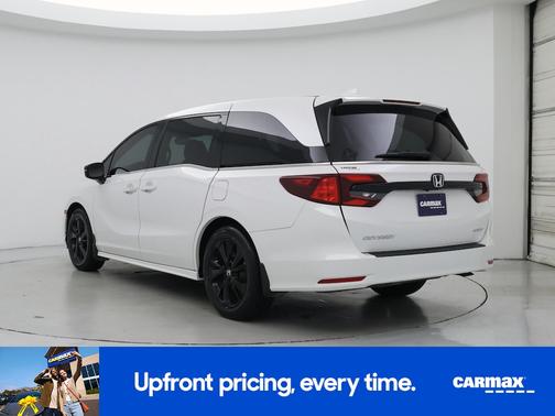 White 2023 Honda Odyssey Sport