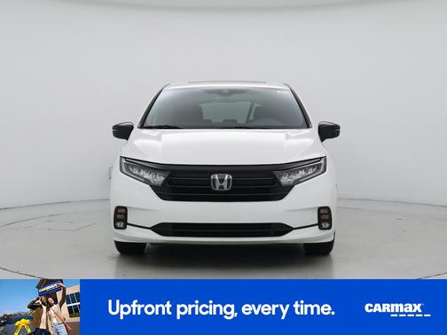 White 2023 Honda Odyssey Sport