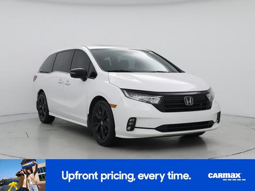 White 2023 Honda Odyssey Sport