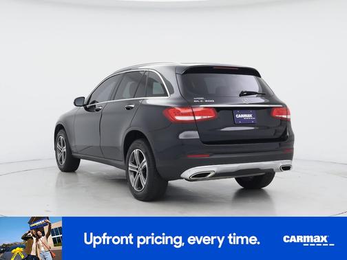 Black 2019 Mercedes-Benz GLC 300