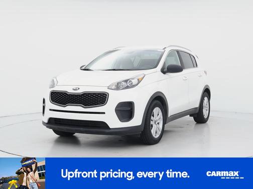 White 2018 Kia Sportage LX
