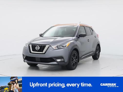 Gray 2020 Nissan Kicks SR