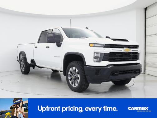 White 2024 Chevrolet Silverado 2500 Custom