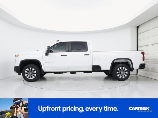 White 2024 Chevrolet Silverado 2500 Custom