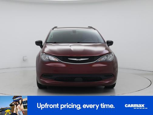 2021 Chrysler Voyager LXI