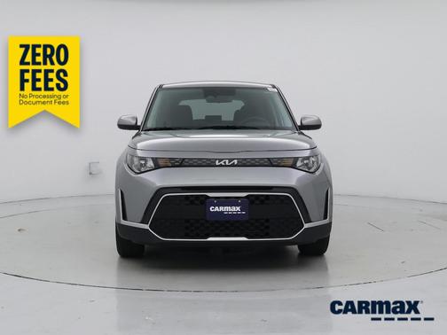 Gray 2024 Kia Soul LX