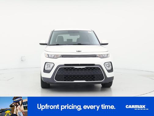 White 2020 Kia Soul LX