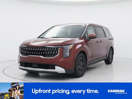 Red 2025 Kia Carnival LXS