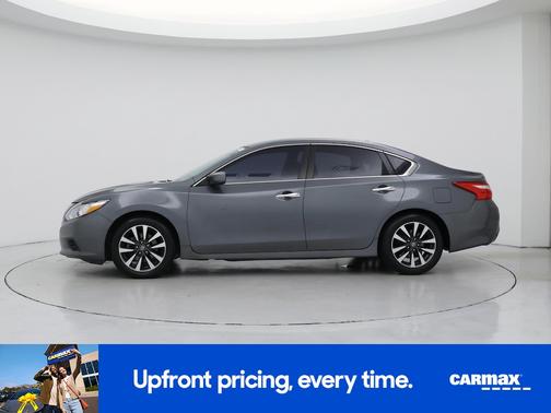 2017 Nissan Altima SV