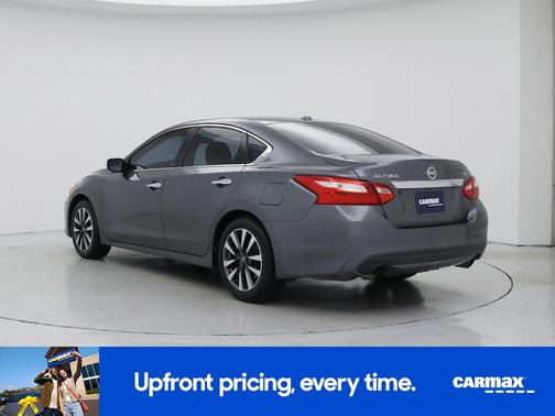 2017 Nissan Altima SV