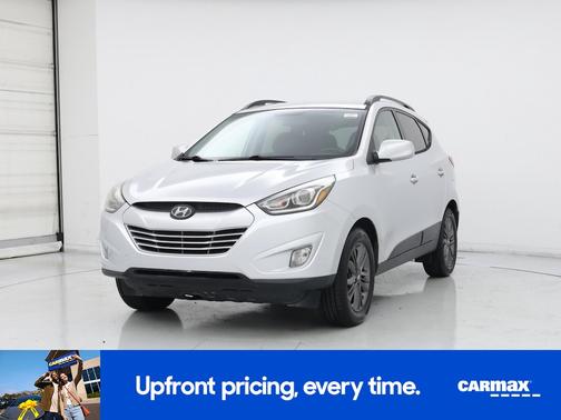 Silver 2014 Hyundai TUCSON SE