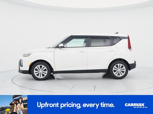 White 2020 Kia Soul LX